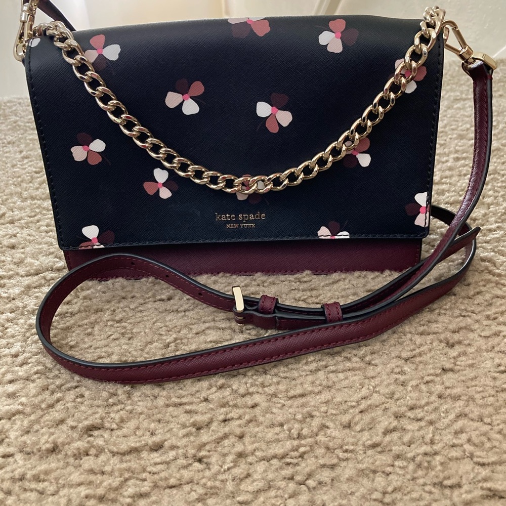 NEW! Kate Spade Black and Maroon Crossbody Bag with Gold Chain. Serial #WKRU6372